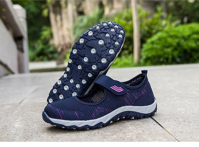 Hoof Walk Blue - Image 3