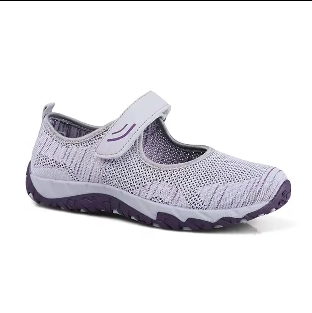 Hoof Walk Grey