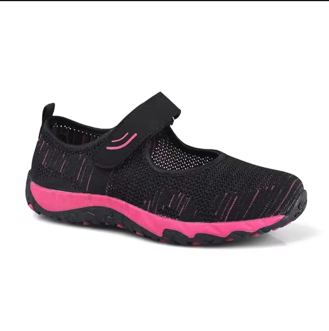 Hoof Walk Black